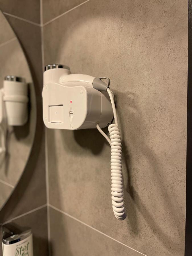Etnomania Boutique Hotel Pristina Exteriör bild
