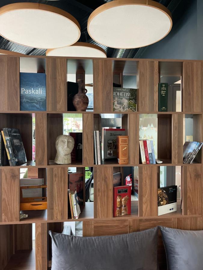 Etnomania Boutique Hotel Pristina Exteriör bild