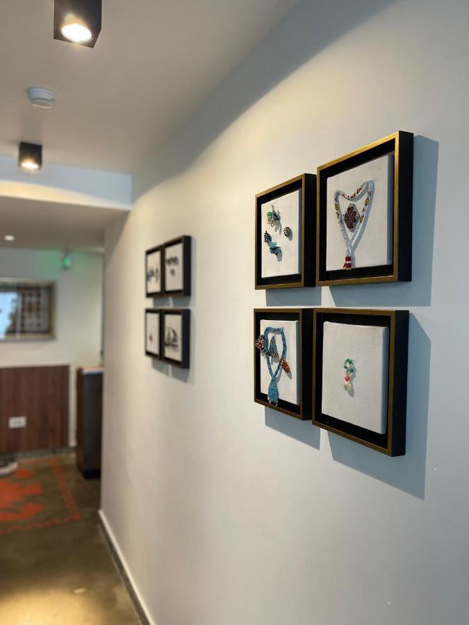 Etnomania Boutique Hotel Pristina Exteriör bild