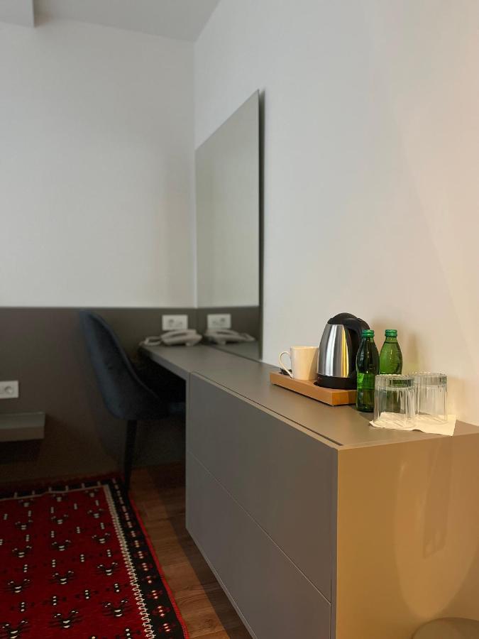 Etnomania Boutique Hotel Pristina Exteriör bild