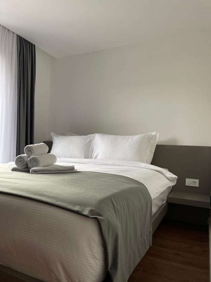 Etnomania Boutique Hotel Pristina Exteriör bild