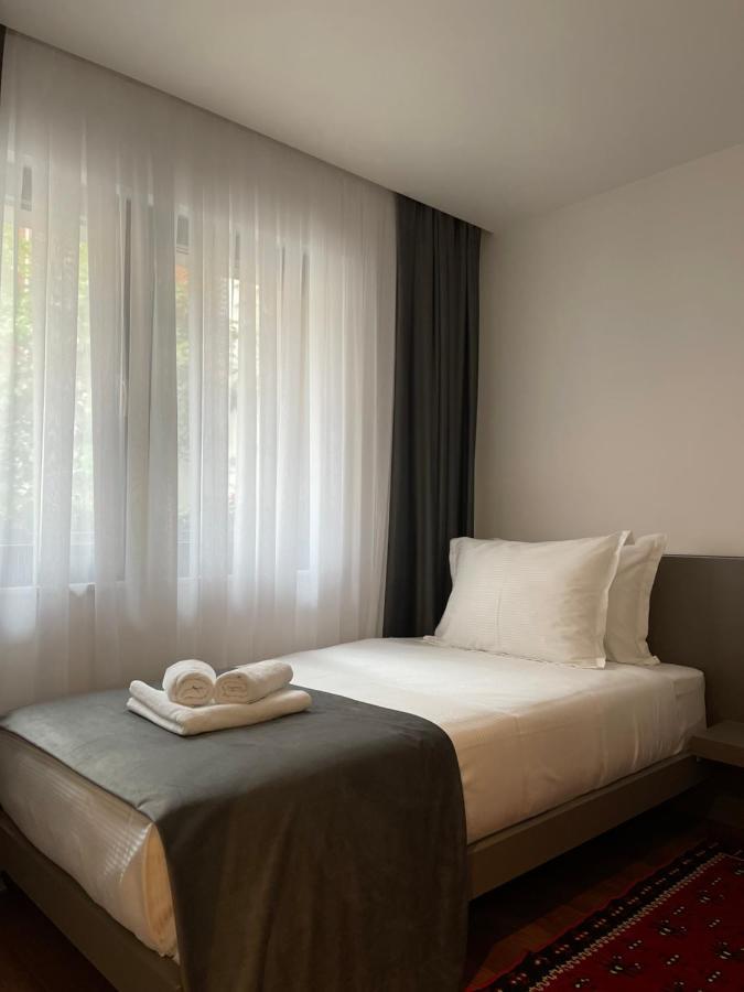 Etnomania Boutique Hotel Pristina Exteriör bild